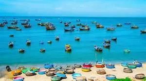 Dalat - Mui Ne (Phan Thiet) ONE WAY 4 SEATER CAR